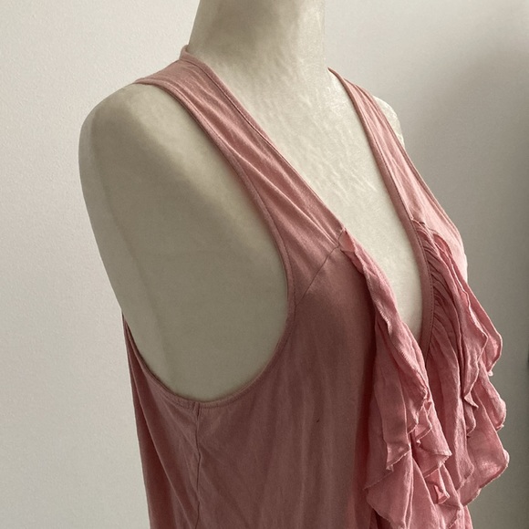 H&M Ruffle Vest - Picture 5 of 7